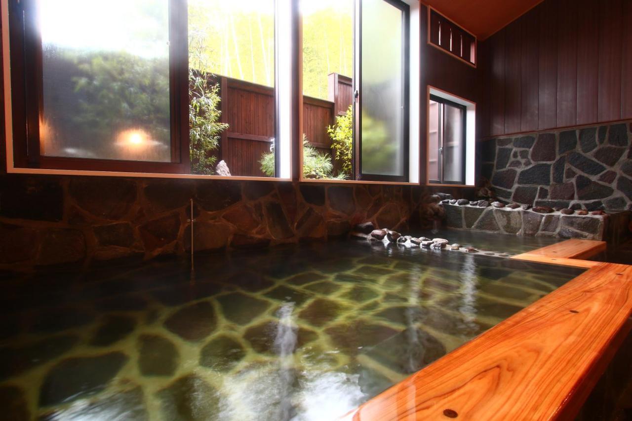 Hitoyoshi Onsen Ohgano Yado Hotel Екстериор снимка